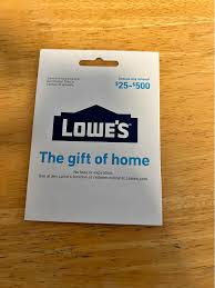 Customer redeeming Lowe’s gift card at checkout Customer redeeming Lowe’s gift card at checkout